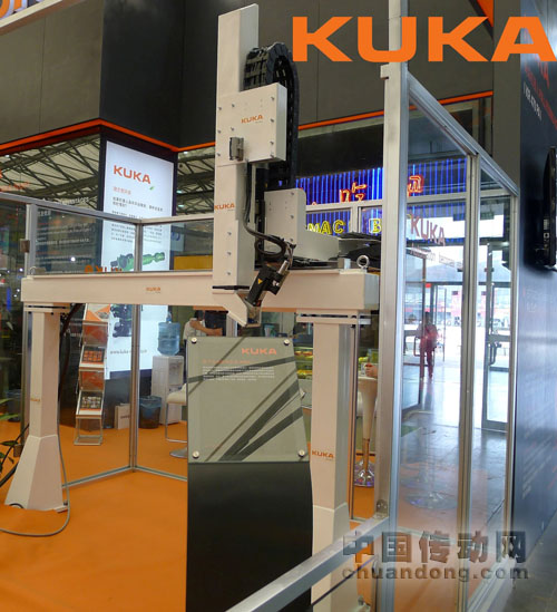 庫卡機(jī)器人（上海）在ProPak China 2011上展示KMC